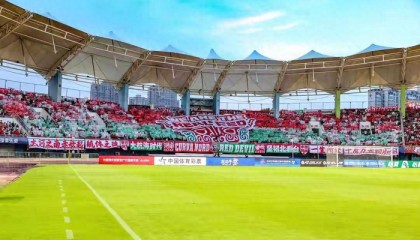 河南队新签“袖珍飞翼”，身高1米54的他凭啥打动主帅？|新疆|吾斯曼|内马尔·达·席尔瓦|内马尔|斯曼_新浪体育_新浪新闻