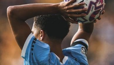 世界杯赛事直播平台下载-邮报：刘易斯上周说不想离队，与维亚纳会面48小时内谈妥续约